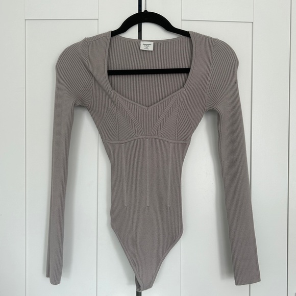 A&F Corset Sweetheart Sweater Bodysuit - Picture 2 of 4